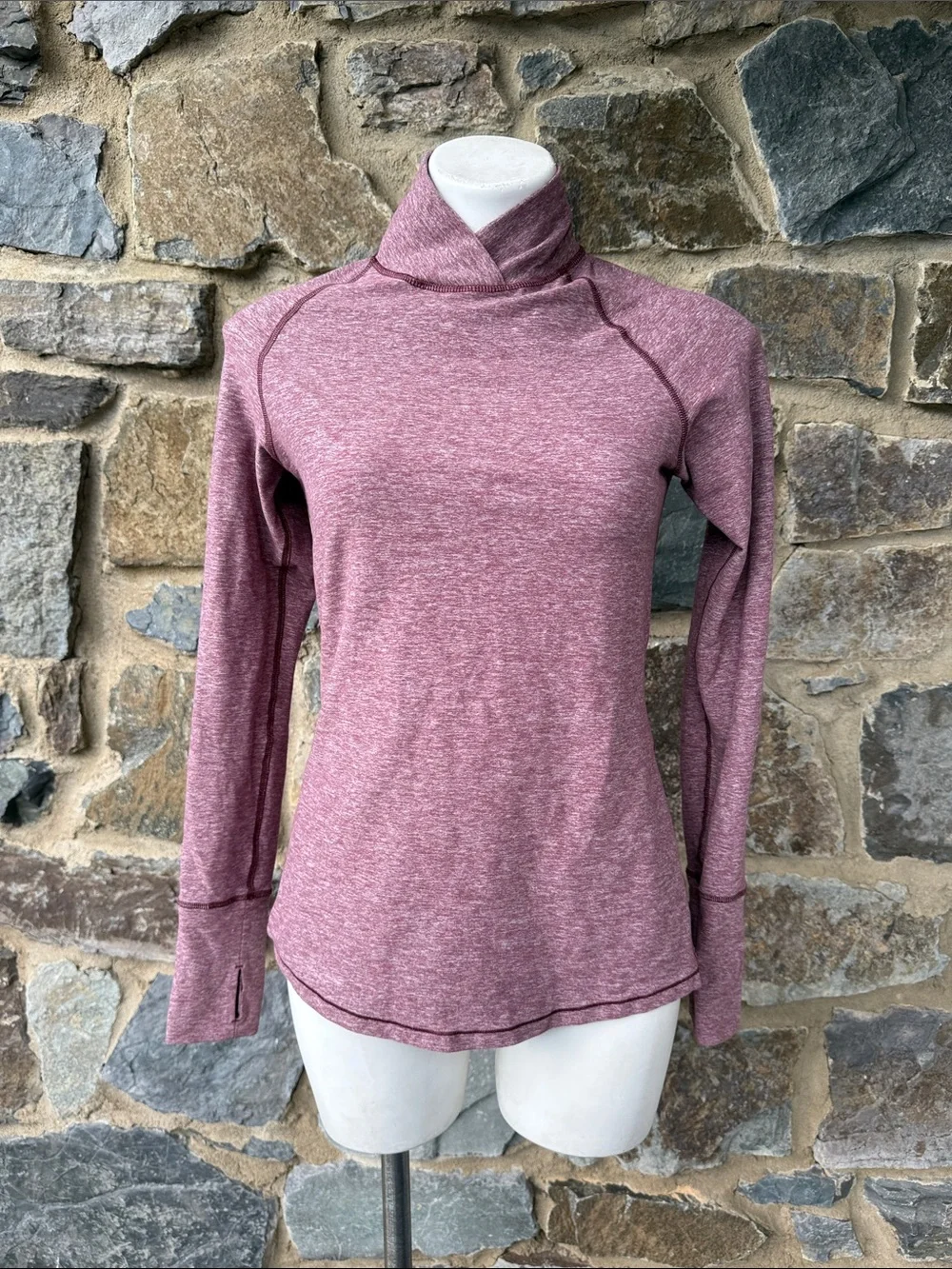 Lululemon Warm Your Core Long Sleeve Tee in Heathered Bordeaux Drama Size 8